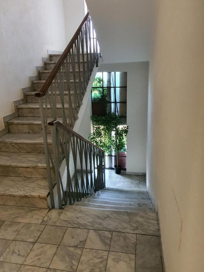 Cristel Apartment - 15 Min Da Milano - Parcheggio - Mono 2 Cormano Exteriör bild